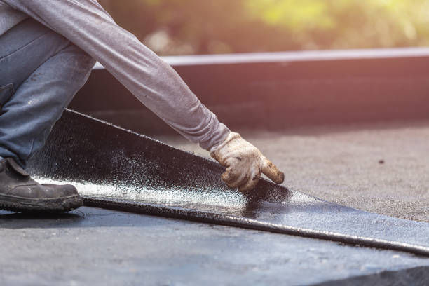 Professional Vapor Barrier Installation technician working in Clio, MI